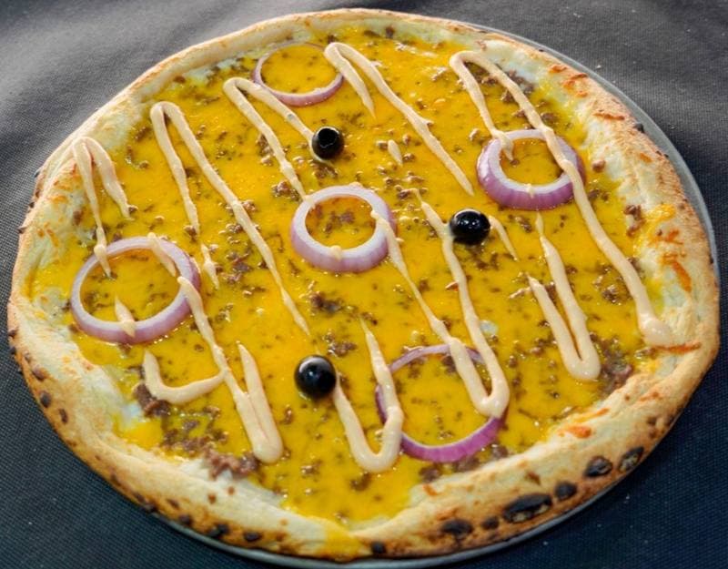 Pizza burger à emporter - Chez Thomas Hazebrouck